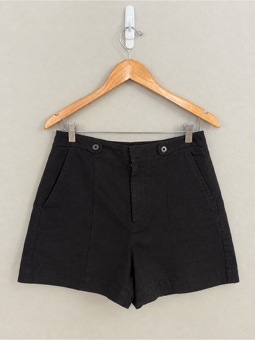 Madewell Clean Button-Tab Shorts in 100% Linen